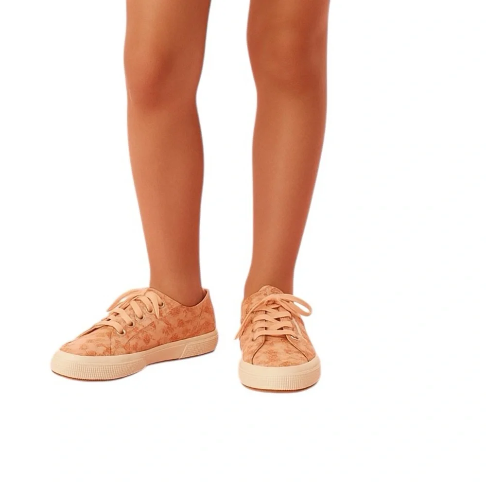 New‎ Superga x LoveShackFancy Kid's Classic Sneaker In Tokyo Pink Size 1